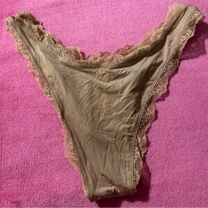 Victoria's Secret Thong panty in white with black Polka Dot Dream angels